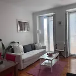 Apartamento Lisboa شقة *